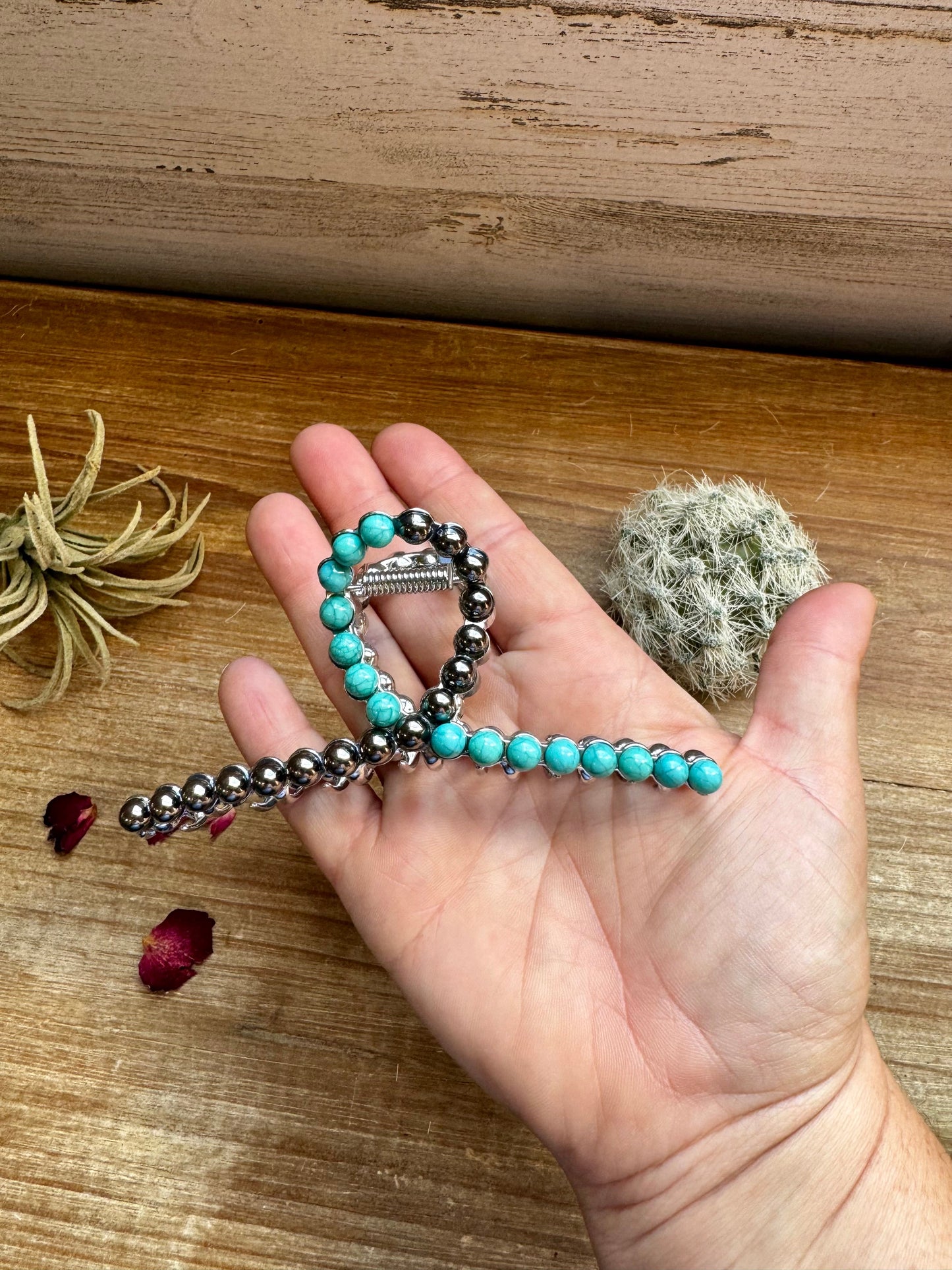 Turquoise and faux pearls Hair Clips