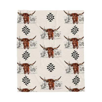 Longhorn Pattern Velveteen Plush Blanket – Southwestern Cow Skull Design