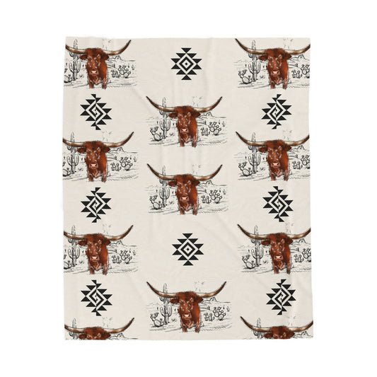 Longhorn Pattern Velveteen Plush Blanket – Southwestern Cow Skull Design