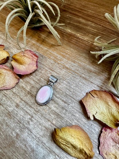 Simple Pink Conch Pendant – Sterling Silver, Made in USA