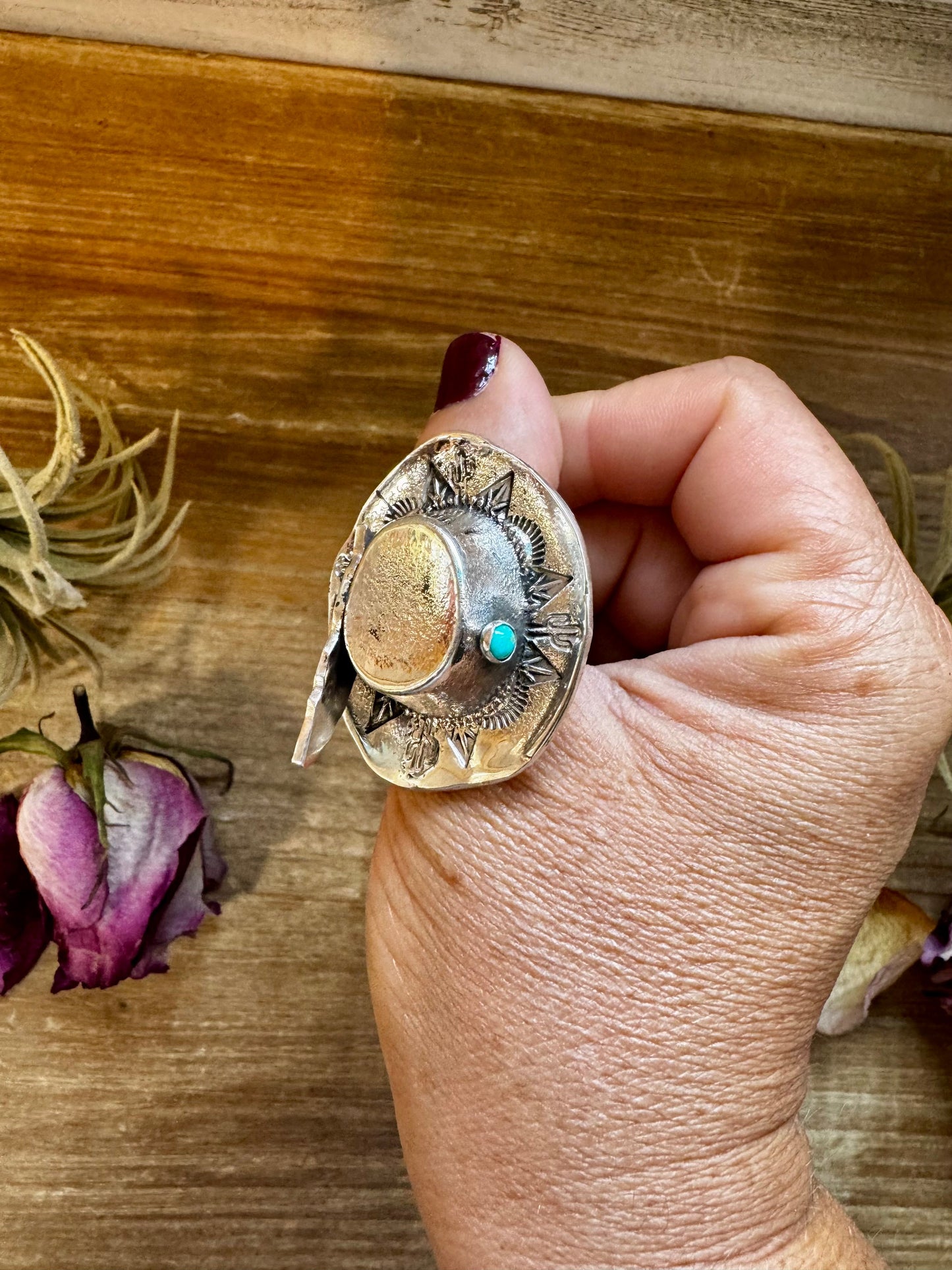 Adjustable Cowboy Hat Ring – Kingman Turquoise – Sterling Silver – Navajo Handmade by Robby Manuelito – USA