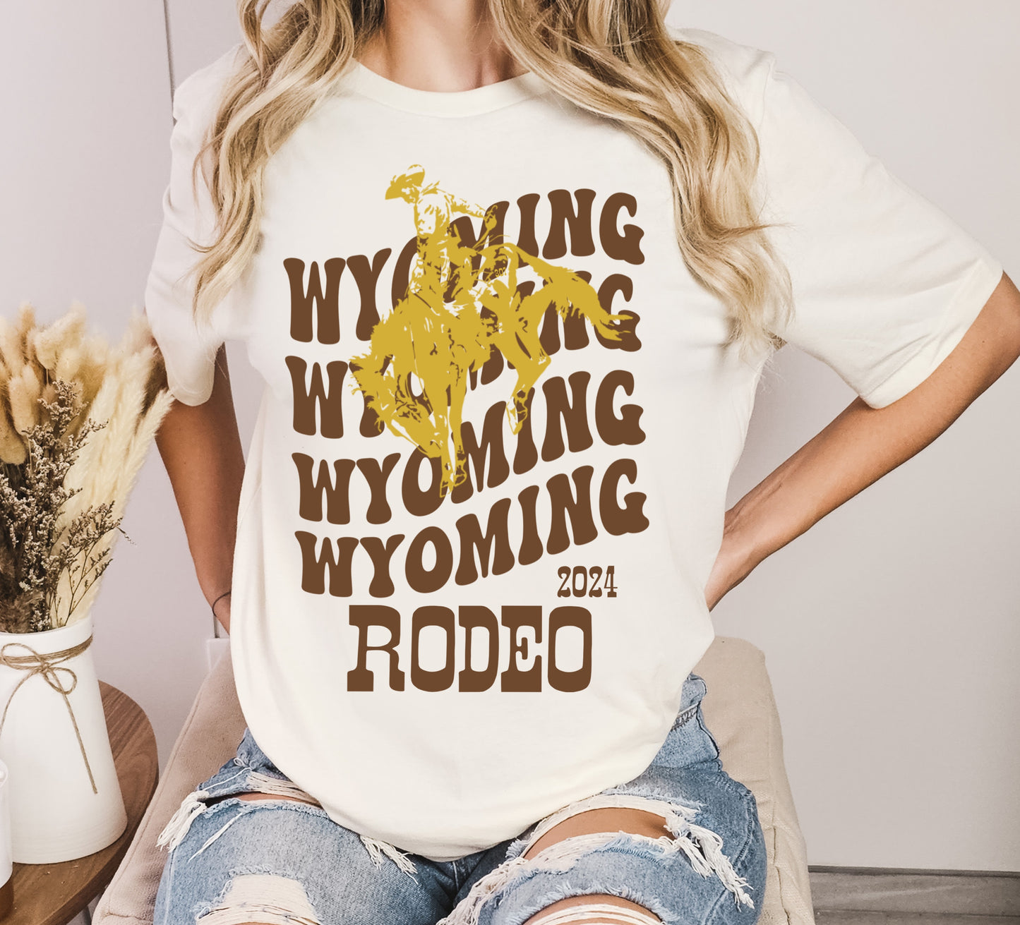 Wyo Retro With Gold Horse