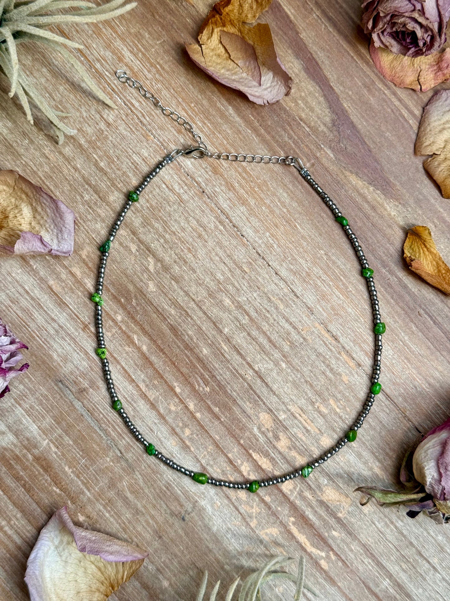 Green Turquoise Glass Seed Bead Necklace – 14 Inch