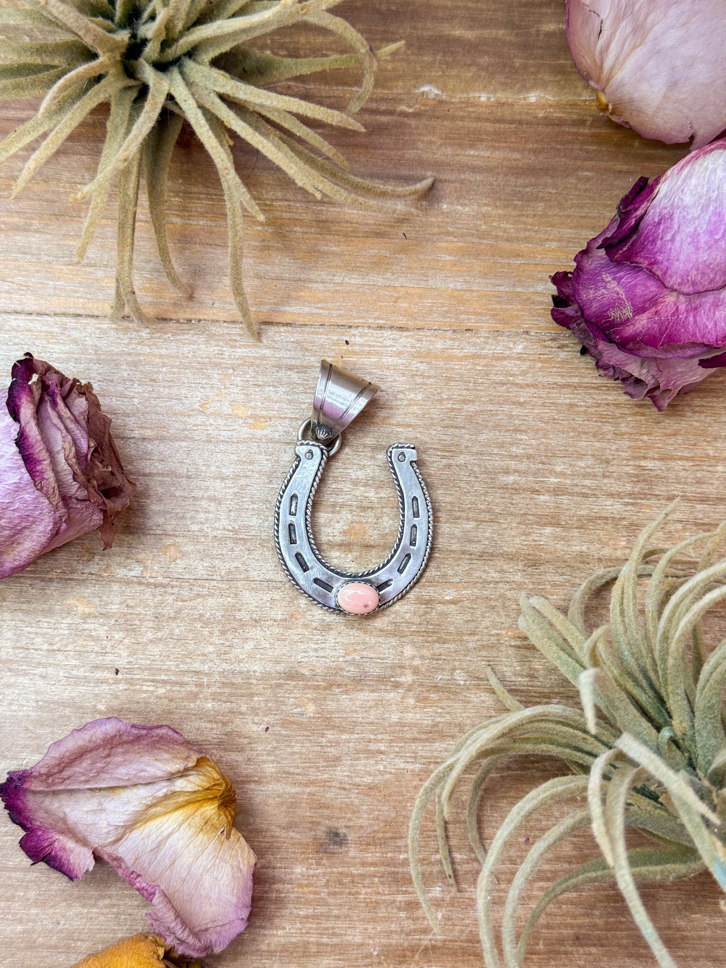 Sterling Silver Horseshoe Pendant with Pink Conch